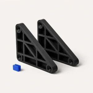 Par 3D-printede Rail hyldebeslag med ribbestruktur